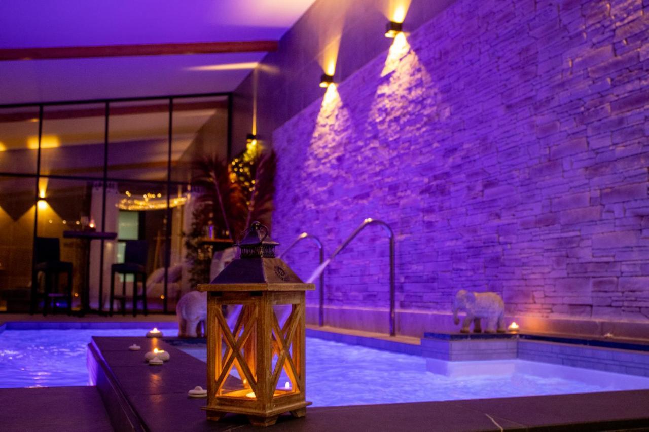 Le Bois Boheme- Suite & Spa Privatif Nîmes Eksteriør bilde